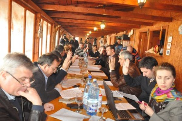 Consilierii locali din Mangalia, convocaţi în şedinţă de îndată